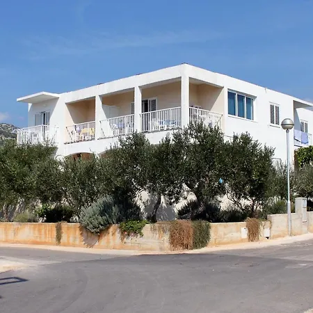 With A Parking Space Hvar - 5701 Apartman *